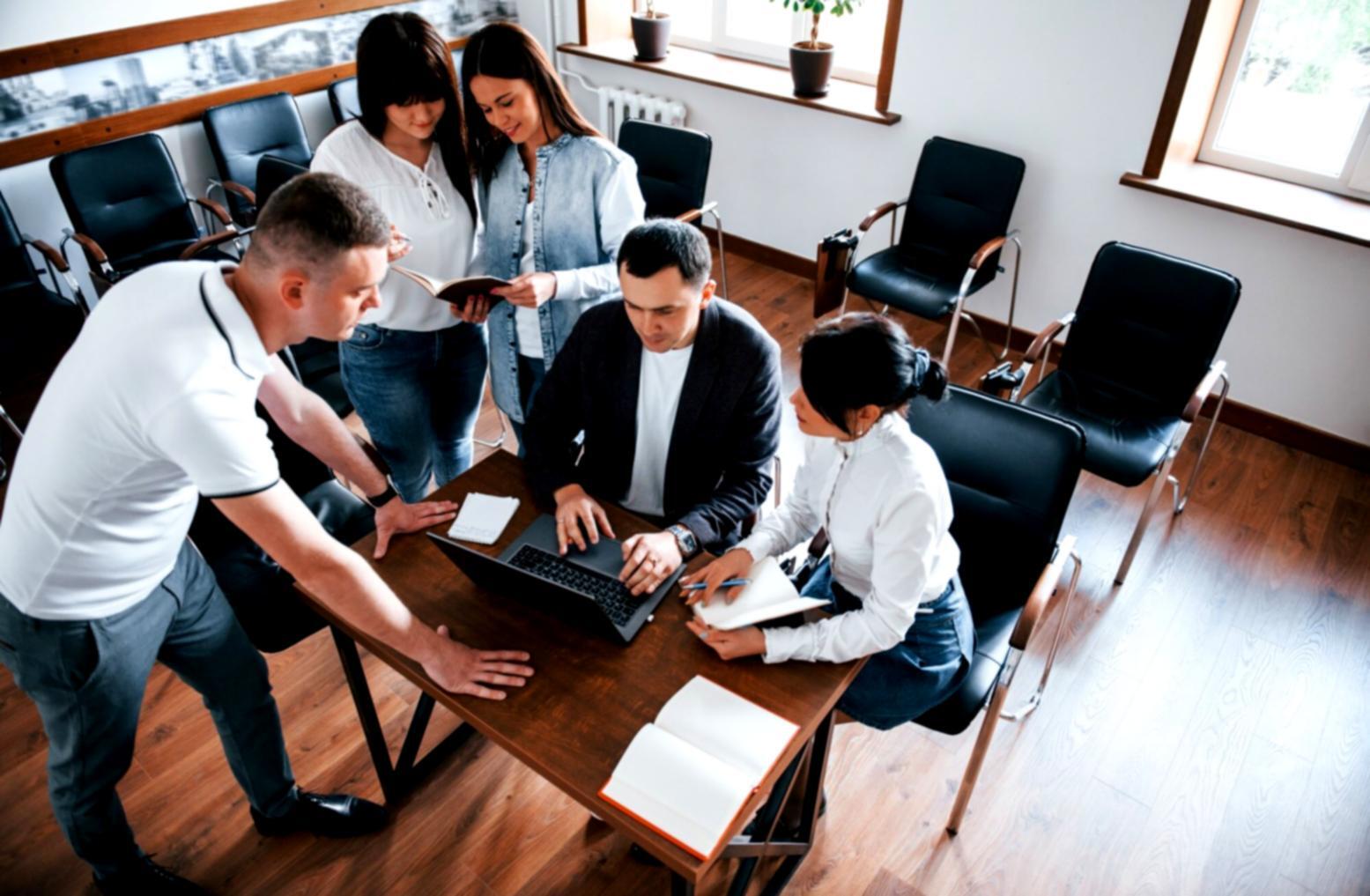 Financial consultation and debt planning session